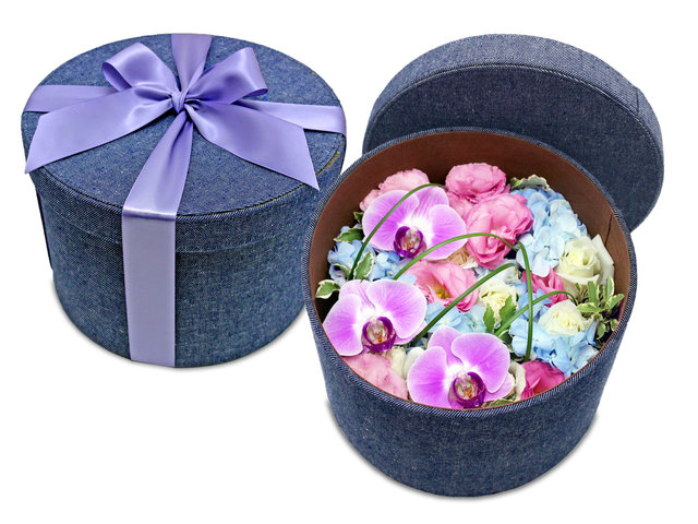 Birthday Present - Orchid Elegant Flower Box C6 - L76602610b Photo