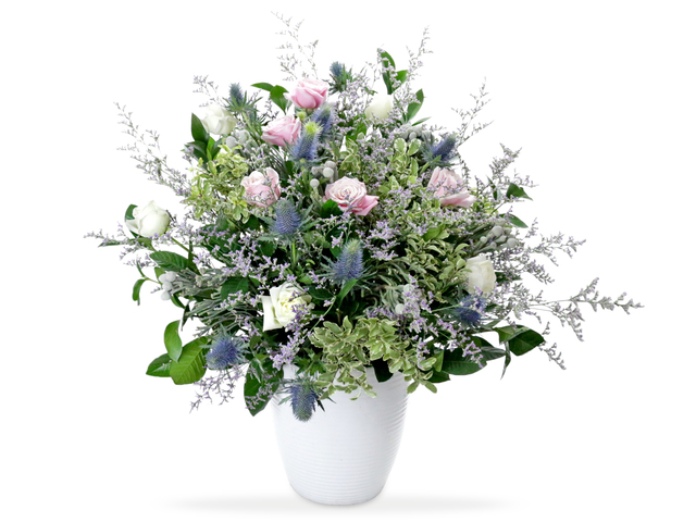 Florist Flower Arrangement - Florist gift arrangement  BT01 - L76602920 Photo