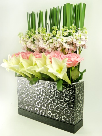 Florist Flower Arrangement - Joy to the World - P0428
