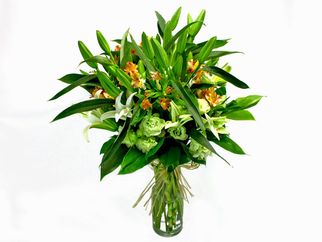 Florist Flower Arrangement - Many Lilies in Vase 11 - L35558