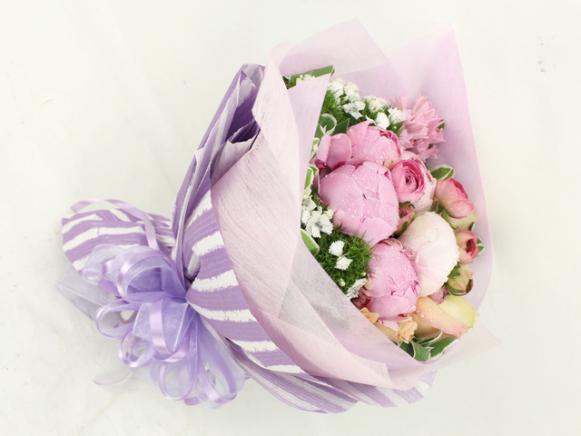 Florist Flower Bouquet - Peony Bouquet - B2632