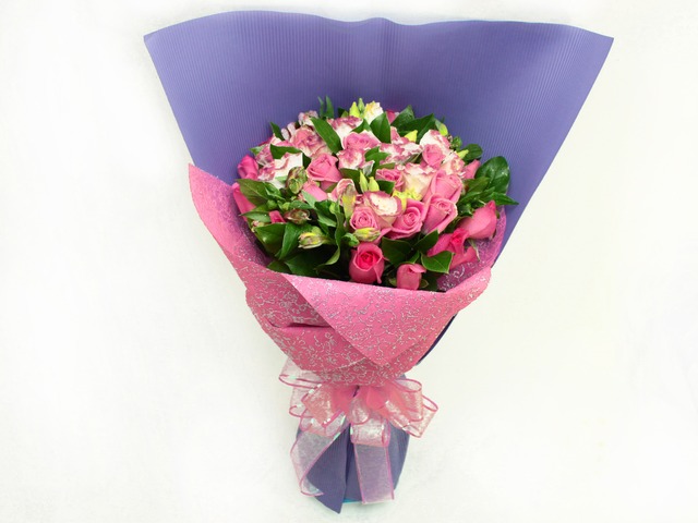 Florist Flower Bouquet - Your Fans Bouquet - L07116