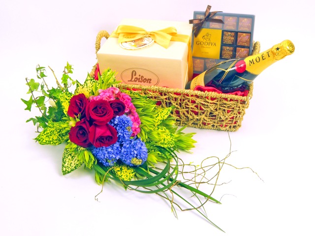 Florist Gift Set - Just the Two of Us (B) - P4222 Photo