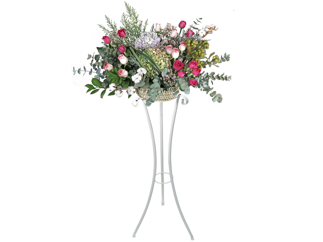 Flower Basket Stand - French style florist arrangement GB16 - L76605976 Photo
