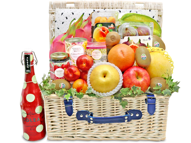 Fruit Basket - Crabtree fruit gift basket G25 - L76602548 Photo