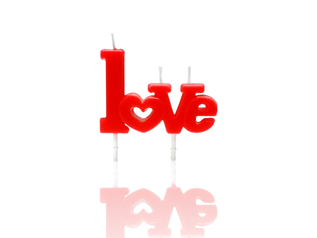 Gift Accessories - English alphabet candle -  LOVE - L36668973 Photo