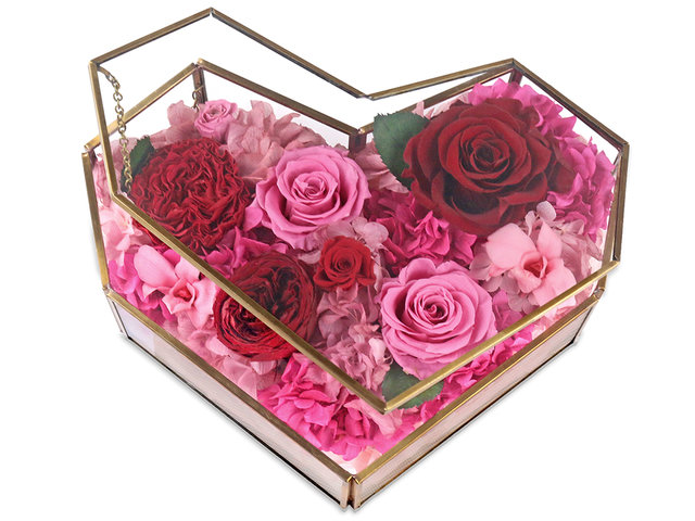 Preserved Forever Flower - Love Actually Preserved Flower Box M46 - L45000082 Photo