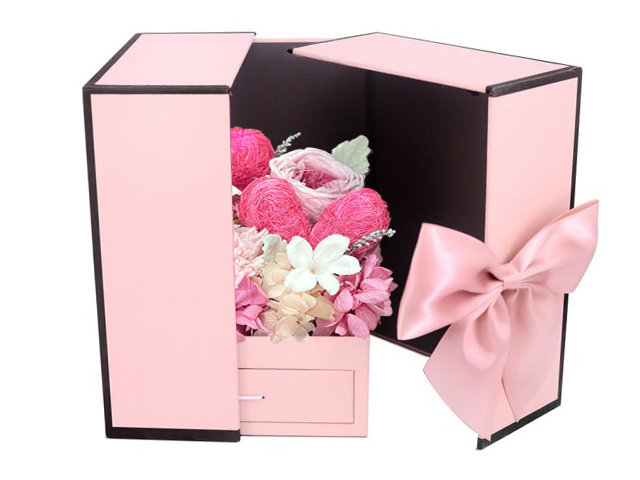 Preserved Forever Flower - Preserved & Dried Flower Box M67 - PX0330A3 Photo