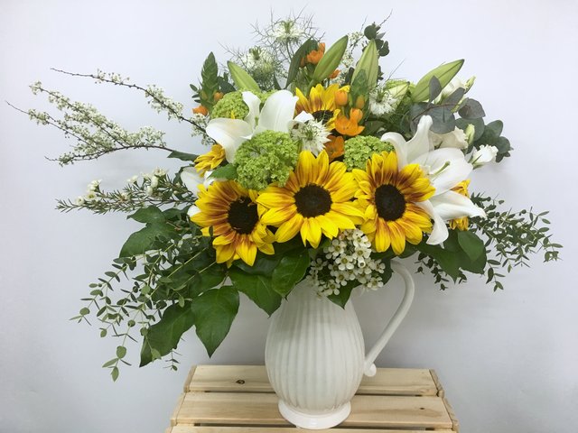 Weekly Import Flower - Daily Fresh Imported Floral Decor 0411A1 - 1DOP0411A1 Photo