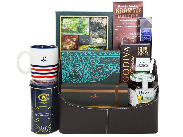 Wine n Food Hamper - Hermès Room Fragrance Relax Food Hamper - HR0316A5 Photo