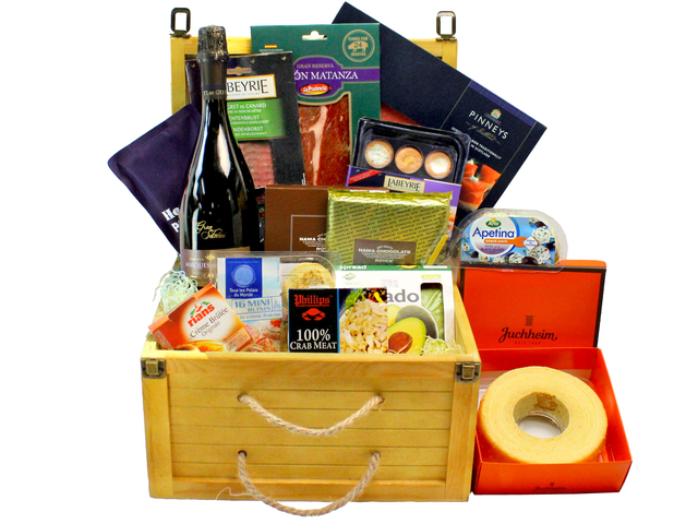 Wine n Food Hamper - Permium Business Chilled Fine Wine And Food Gift Hamper FH96 - L160729 Photo