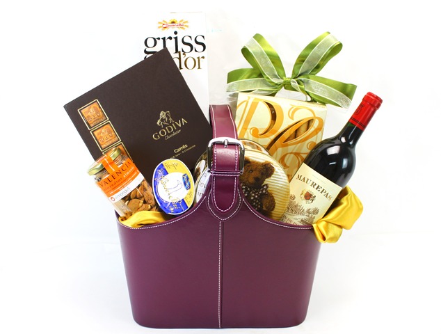 Wine n Food Hamper - Wine Food Hamper H - L32620