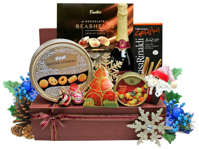 Christmas Gift Hamper - Christmas Fancy Special Chocolate Gift HamperGift Basket S21 - L36666816 Photo