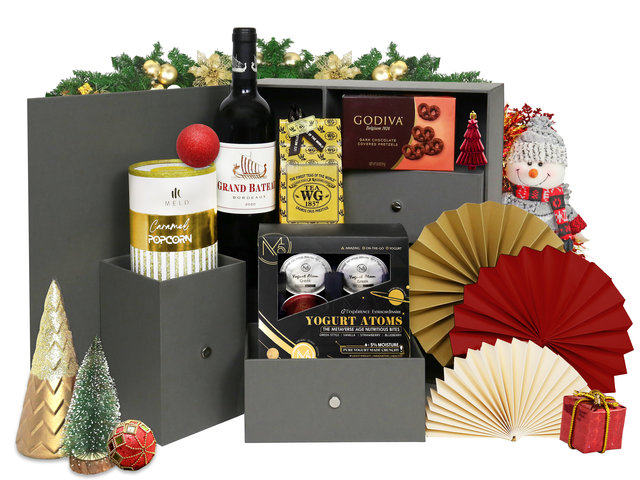 Christmas Gift Hamper - Christmas Premium Fine Wine And Food Gift Box A2 - XMH0817A2 Photo