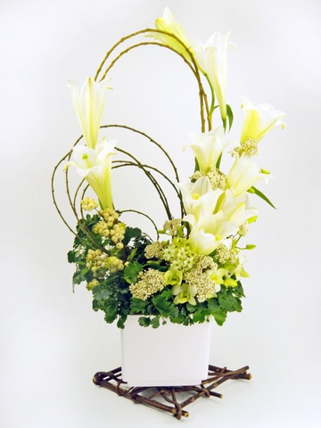 Florist Flower Arrangement - Forever Young - P3042 Photo