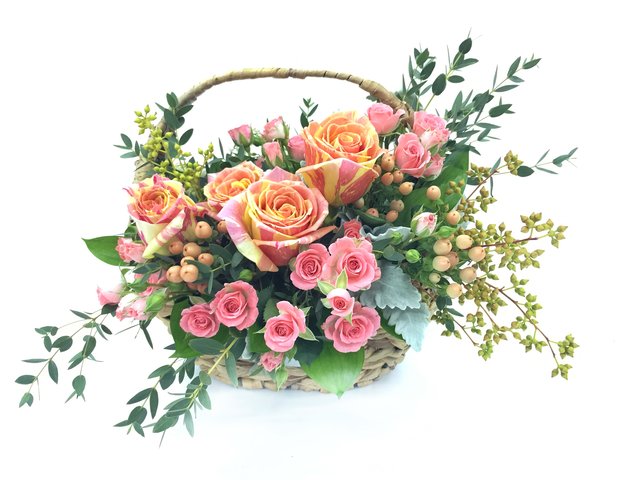 Florist Flower Arrangement - Limited edition -Double colour rose floral decoration LED04 - 1D0319A3 Photo