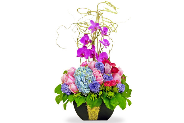 Florist Flower Arrangement - Purple Dream - P4434 Photo