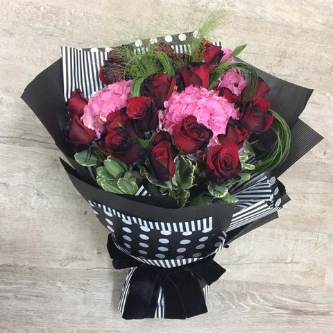 Florist Flower Bouquet - 2017 Valentines Day 0214A1 - VB20214A1 Photo