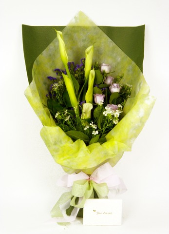 Florist Flower Bouquet - Simple Beauty - P8793 Photo