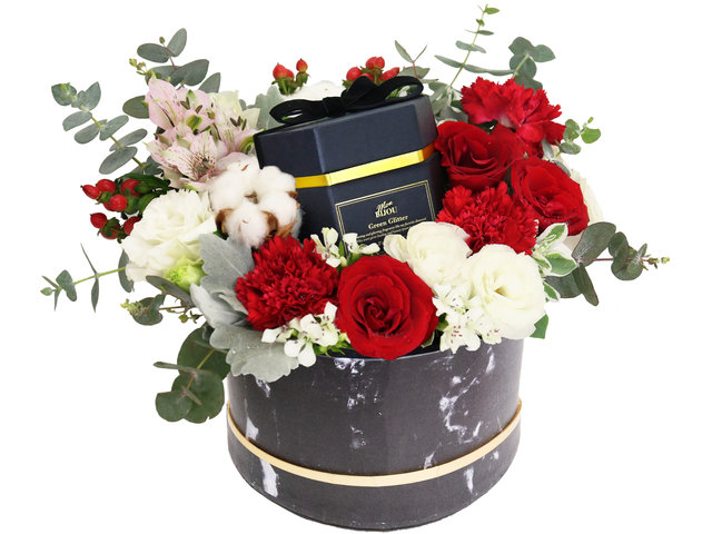 Florist Flower Bouquet - Valentine's Stone Fragrance With Roses Flower Box - VBSRM0427A1 Photo