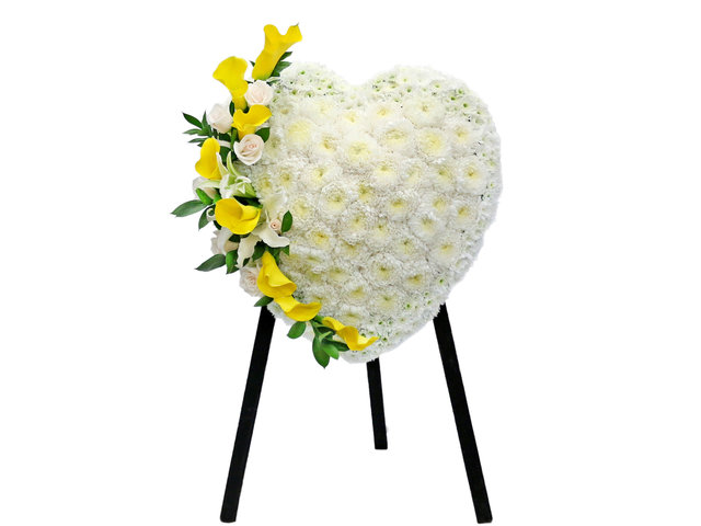 Funeral Flower - Full Closed Heart Stand 27 - L76600774 Photo