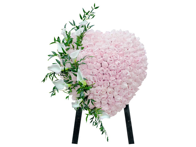 Funeral Flower - Full Closed Heart Stand 29 - FW0114A1 Photo