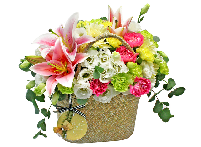 Get Well Soon Gift - Pink lily basket 01 - L0194335 Photo