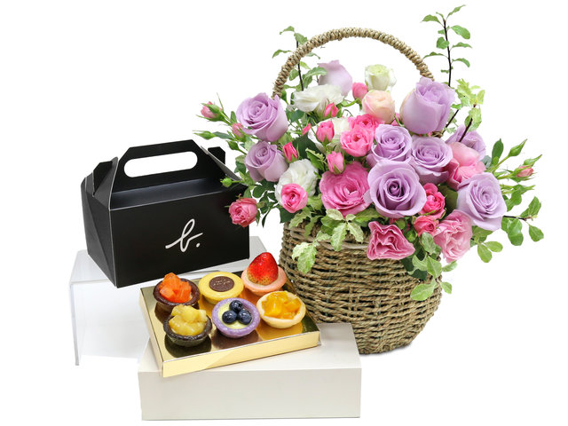 Get Well Soon Gift - Popular Fruit Tart Set With Flower Basket  FH30 - L36670316 Photo