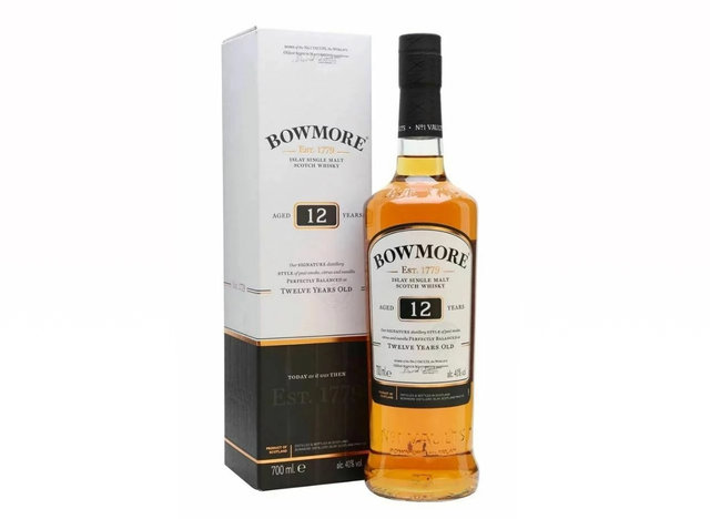 Gift Accessories - Bowmore 12 Years Old Single Malt Scotch Whisky - OL0801A3 Photo
