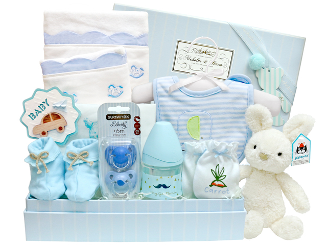 New Born Baby Gift - Baby Clothes Gift Basket z22 - L36669148 Photo