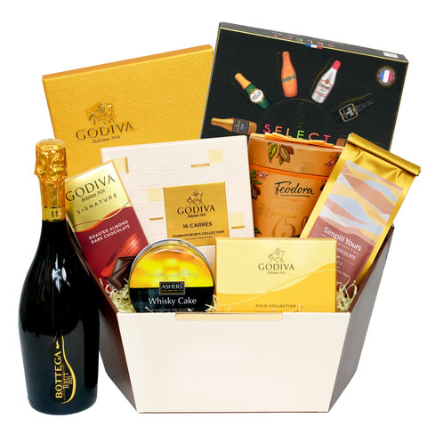 VIP - Deluxe Chocolate Champagne Gourmet Gift Basket HM029 - VE0605B1 Photo