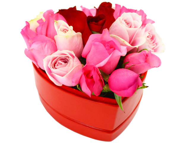 Valentines Day Flower n Gift - Valentine's box - 16 roses T - L27147v Photo