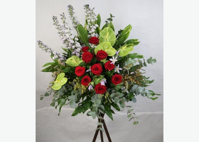 Weekly Import Flower - Limited edition - Red Rose Flower Stand LEGS03 - 1SC0320A1 Photo