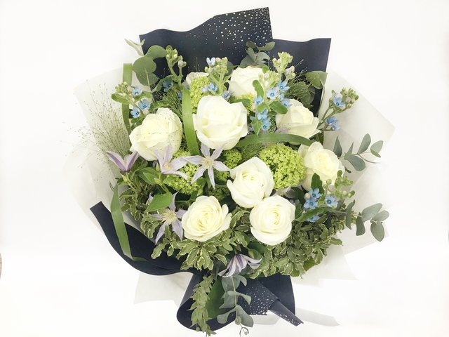 Weekly Import Flower - Limited edition - White rose bouqiet  LEB07 - 1BB0320A1 Photo
