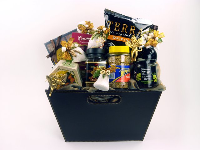 Wine n Food Hamper - Delectable Selection (H) - P3432 Photo