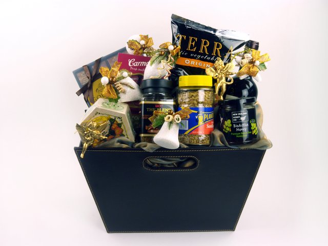 Wine n Food Hamper - Delectable Selection (H) - P3432 Photo