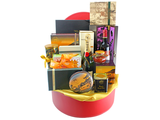 Wine n Food Hamper - Deluxe Champagne And Chocolate Gift Hamper FH71 - L134912 Photo
