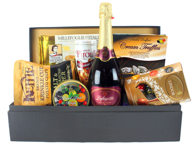 Wine n Food Hamper - Food Gift Hamper L - L50853 Photo