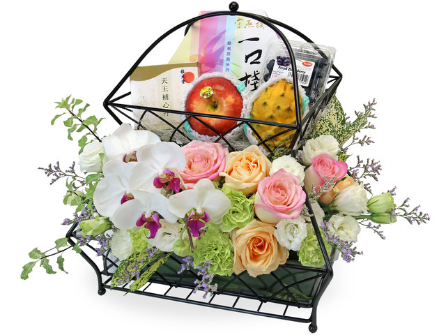 Wine n Food Hamper - Fruit and flower recovery gift basket - L71610724 Photo