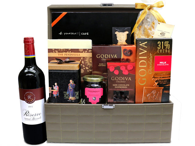 Wine n Food Hamper - Gift Hamper G31 - L36670194 Photo