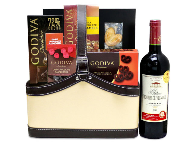 Wine n Food Hamper - Luxury Premium Wine And Chocolate Gift Hamper FH27 - L76603098b Photo