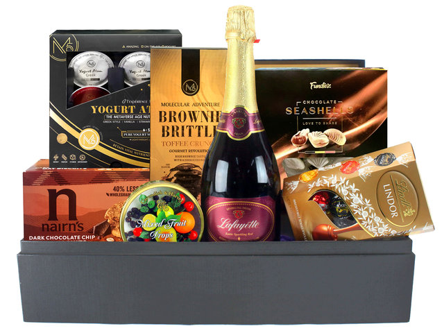 Wine n Food Hamper - Permium Chocolate And Snack Gift Hamper FH10 - L50853 Photo