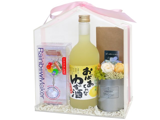 Wine n Food Hamper - Relax gift box R11 - RH0627A7 Photo