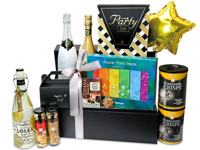 Wine n Food Hamper - Wine Food Gift Hamper C34 - HR0313A5 Photo