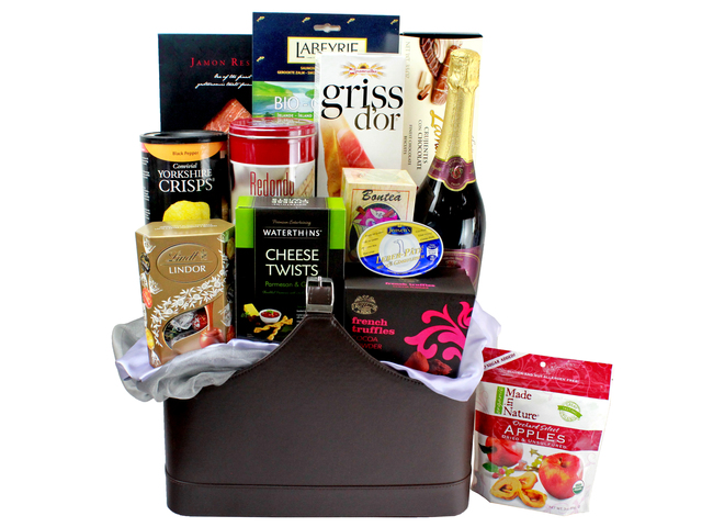 Wine n Food Hamper - Wine Food Gift Hamper D1 - L141573 Photo