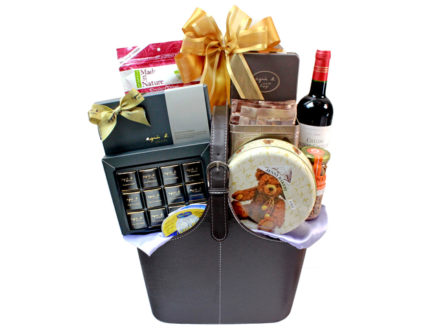 Wine n Food Hamper - Wine Food Gift Hamper D7 - L143227 Photo