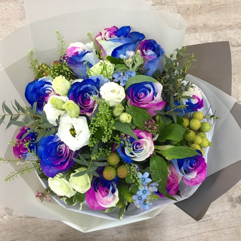 本周进口鲜花 - 期间限定 -紫蓝白玫瑰花束 LEB13 - 1BB0405A2 Photo